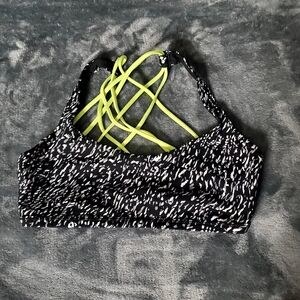 Lululemon Free to Be Bra Wild, Size 8